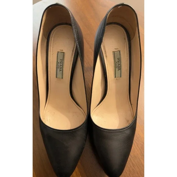 Prada Milano Black Leather Platform Pumps Pointed Toe Stiletto Heels size 8.5 - Picture 6 of 16